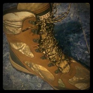 Rocky hunting boots size 9